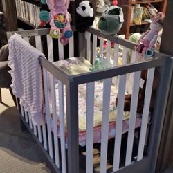 Baby Crib 