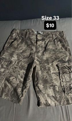 Camo jorts