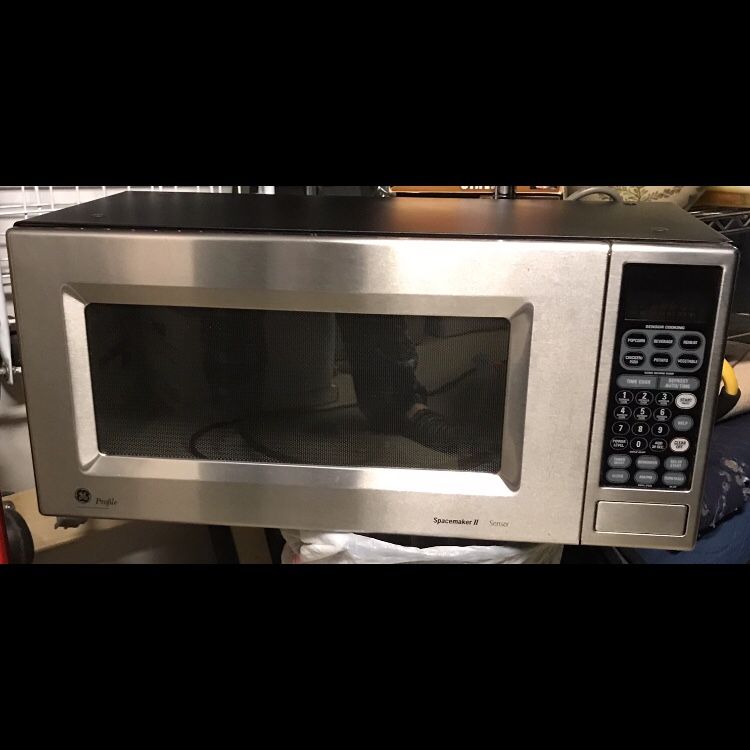 STAINLESS GE Spacemaker II Microwave LIKE NEW - Make Offer! Stainless Steel!