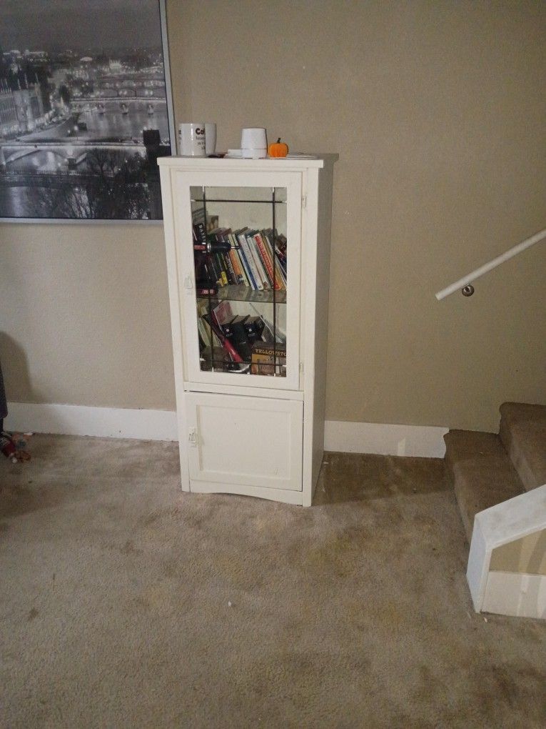 Brown Self Was Painted White Need More Paint On Side 5 Feet Tall Glass Shelving And Under Space 