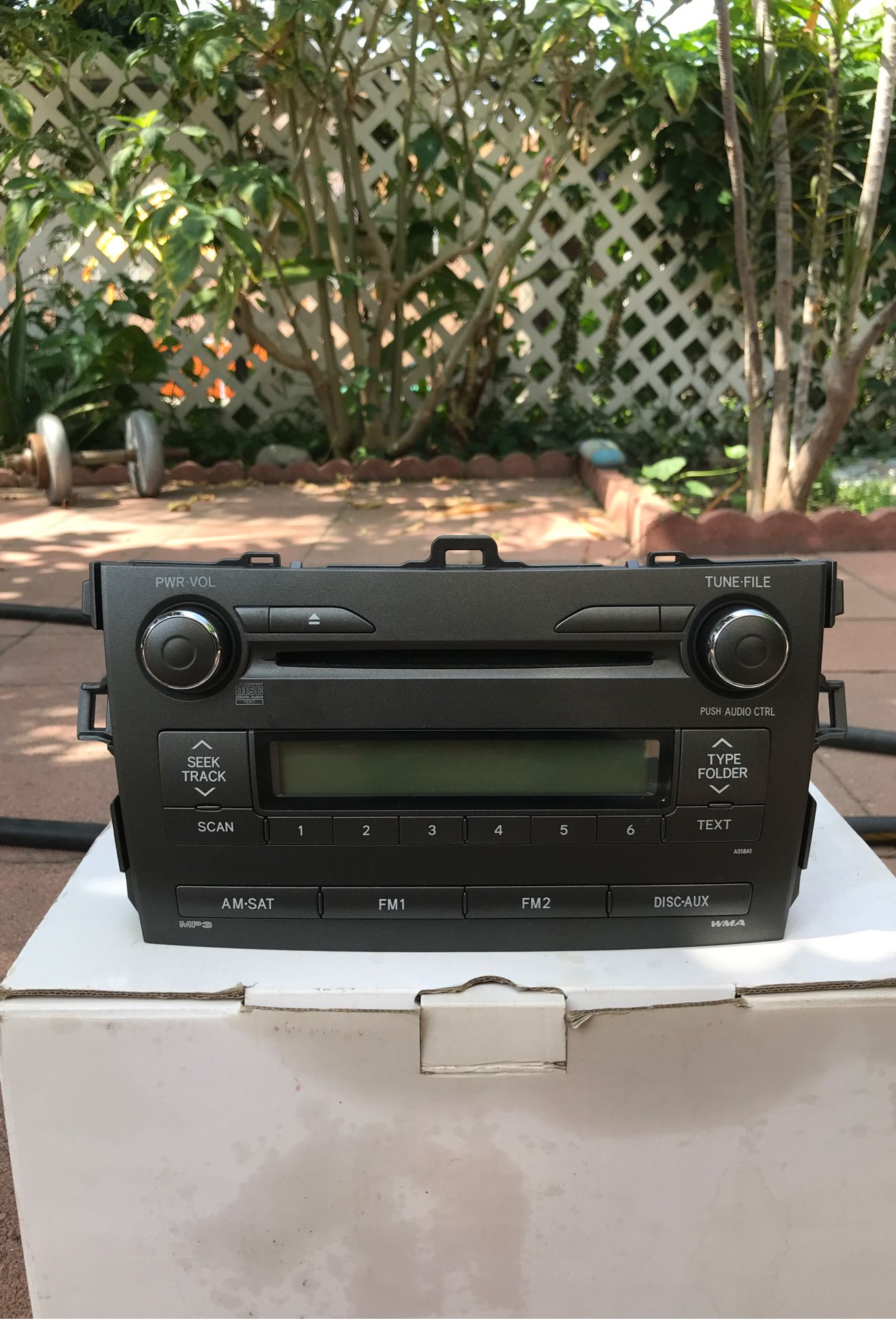 Toyota factory stereo