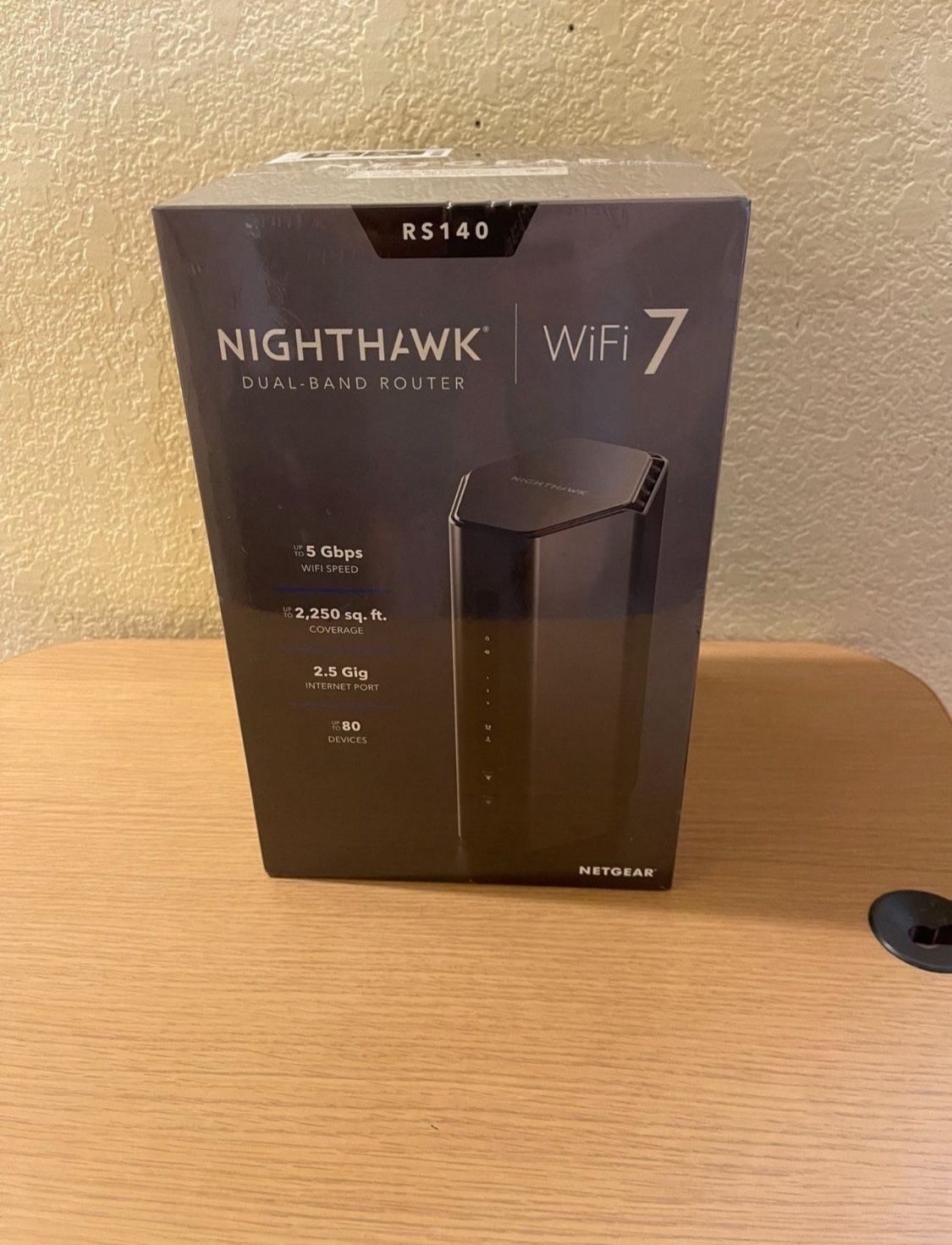 NETGEAR Nighthawk Dual-Band WiFi 7 Router (RS140)