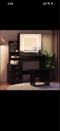 BRAND NEW VANITY ( black)