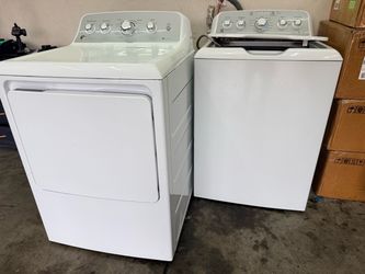 GE Washer and Dryer Set