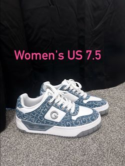Women's Shoes US. 7.5