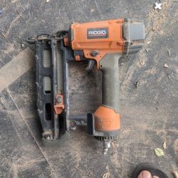 Finish Nailer
