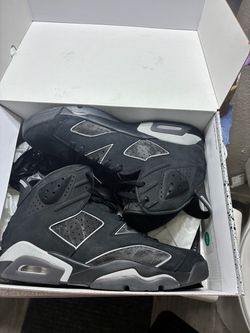 Retro 6 cap and gown size 12