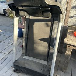 Treadmill 