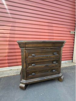 Rustic Solid Wood 3 Drawer Nightstand End Table Brown