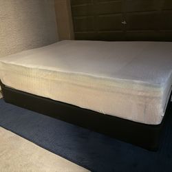 Queen Serta iSeries Hybrid Memory Foam Bed (Delivery Available)