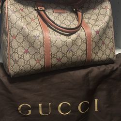 Gucci Supreme Stars Medium Joy Boston Bag