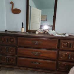 Antique Bedroom Set 