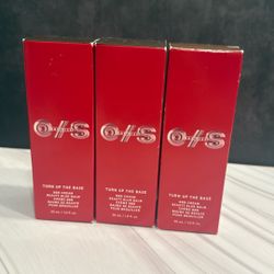 (3) Pc Of   O/S Turn Up The Bass