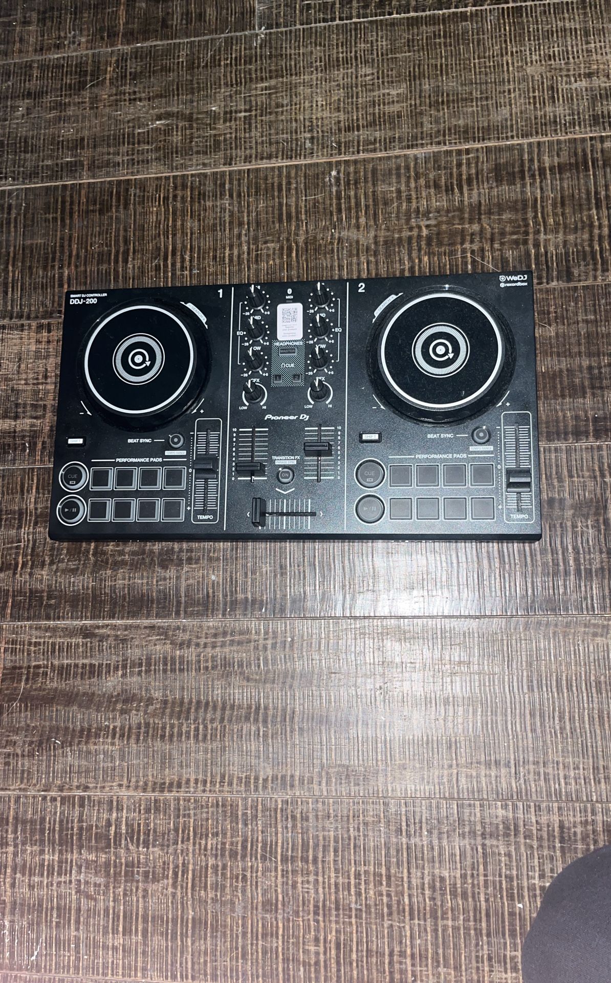 DDJ-200