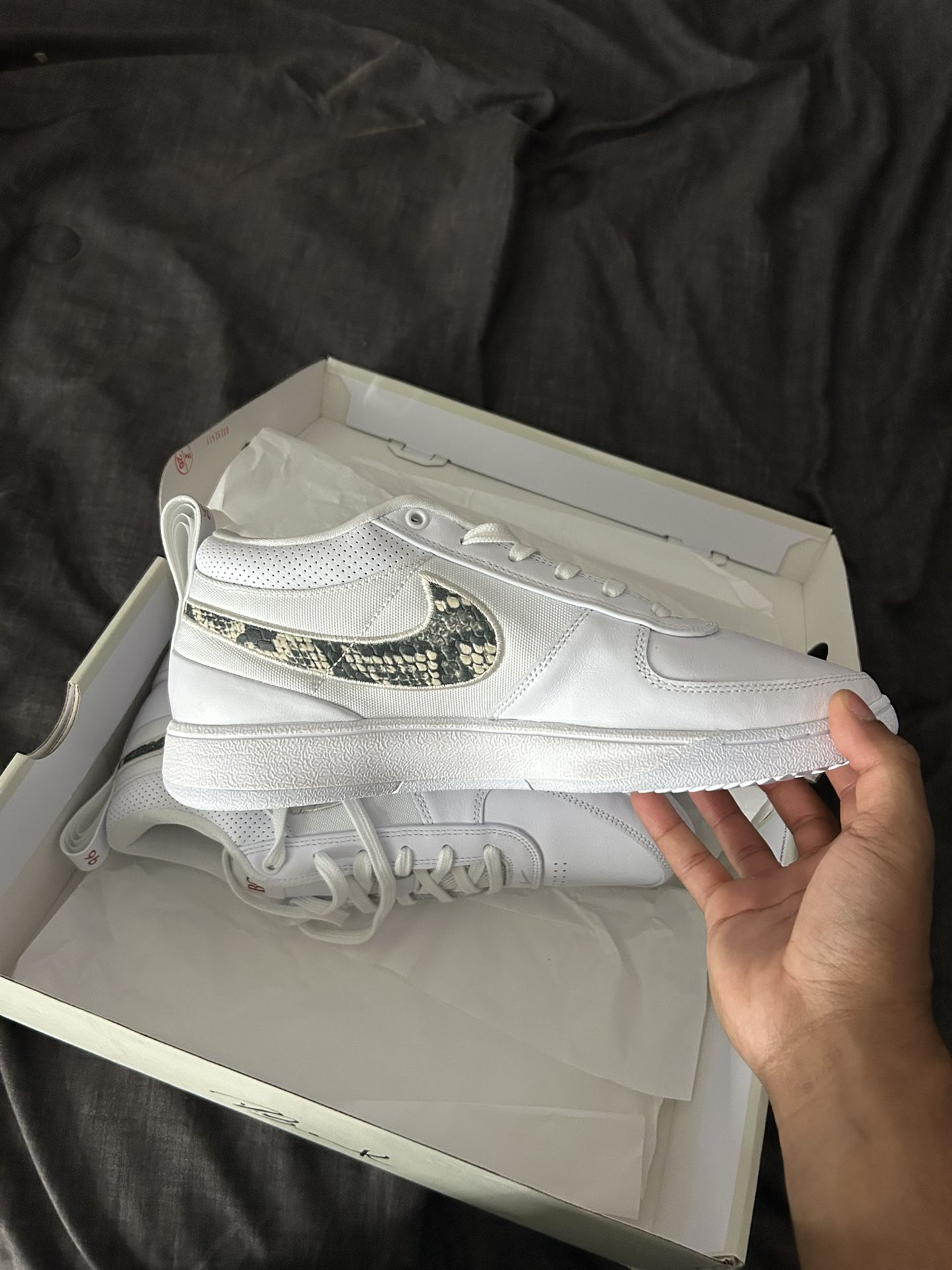 Nike DBook