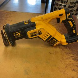 Dewalt 20V SawZall 