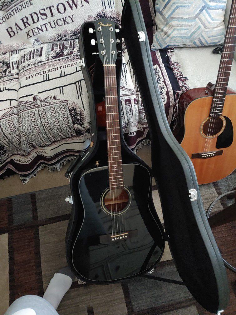 FENDER CD-60 BLK FULL SIZE DREADNOUGHT GUITAR. 