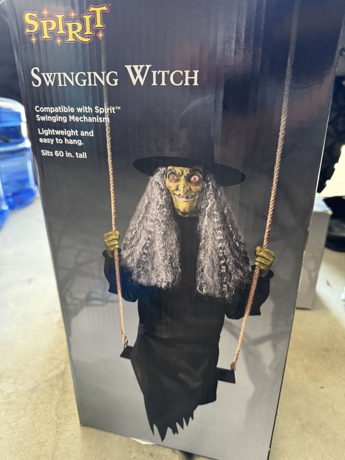 Halloween Swinging Witch