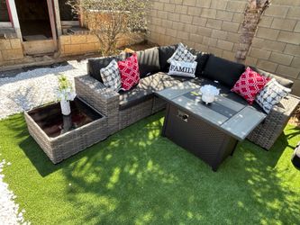 Patio Furniture  set outdoor new in the box