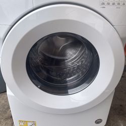 Amana Front Load Washer 