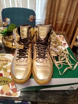 Puma sky li hi metallic gold size 8.5 sneaker