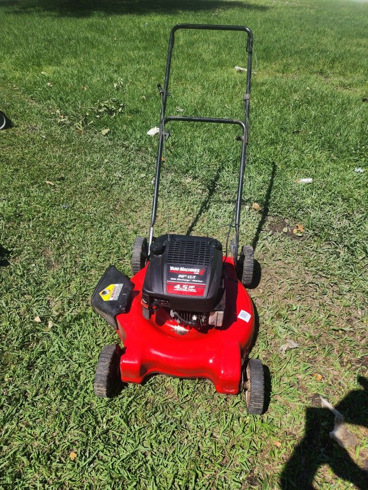 Yard Machines 21" REGULAR PUSH LAWN MOWER 