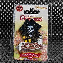 Disney Paris Pirates Of Caribbean Skeleton Pin