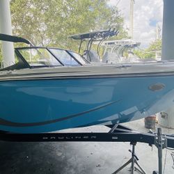 Brand New Bayliner M19 powered by Mercury 90 hp.