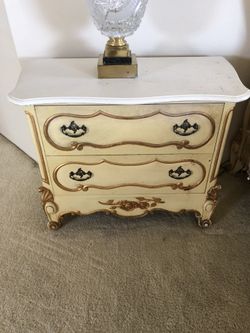 Nightstand/dresser drawers
