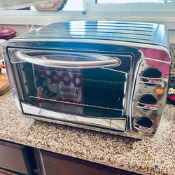 Oster Countertop Oven \Toaster 60min timer, 450°F, Bake, Toast, Broil with Owner’s Manual TSSTTV0000