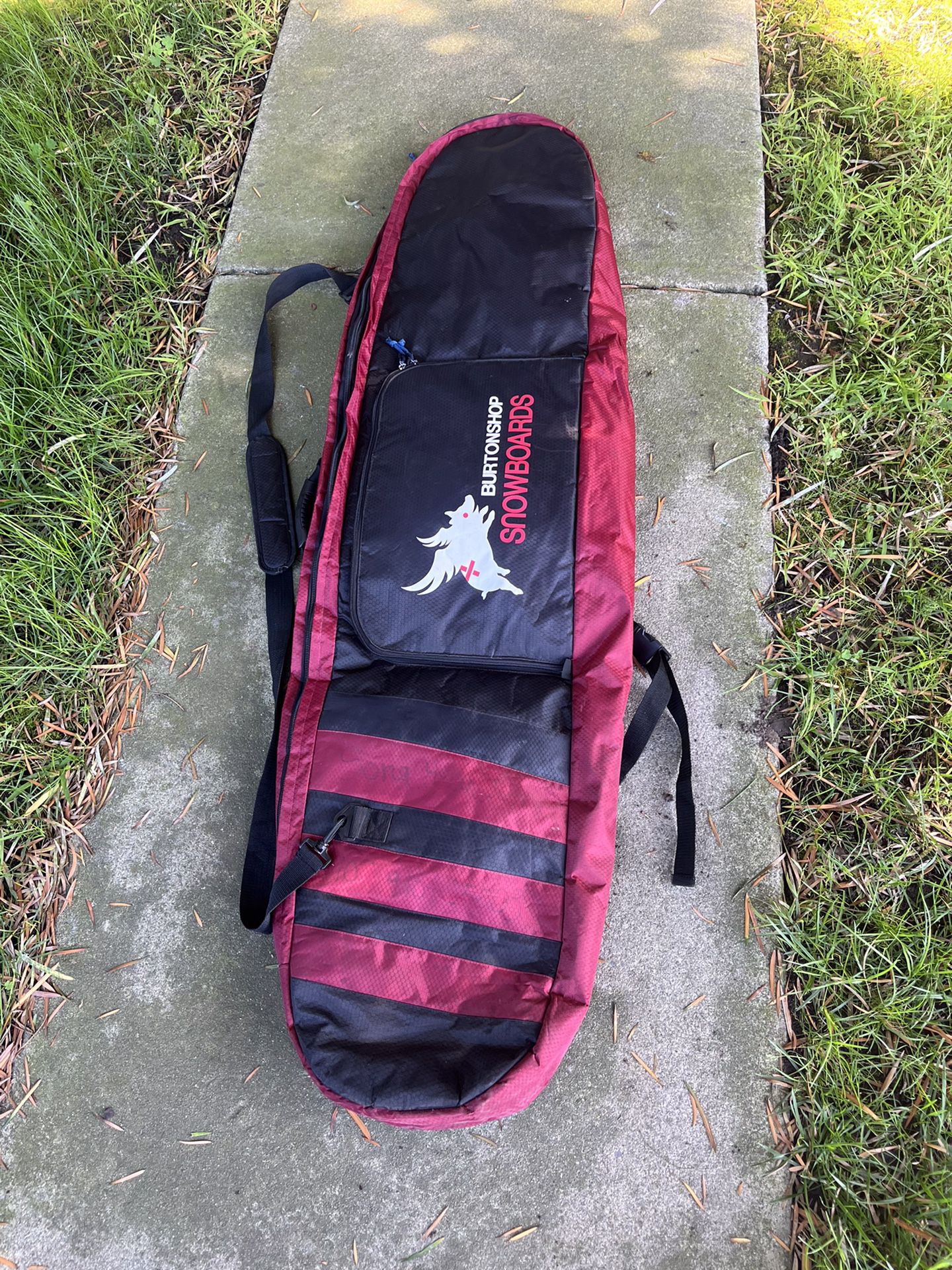 burton snowboard bag approx. 155 cm. red maroon black