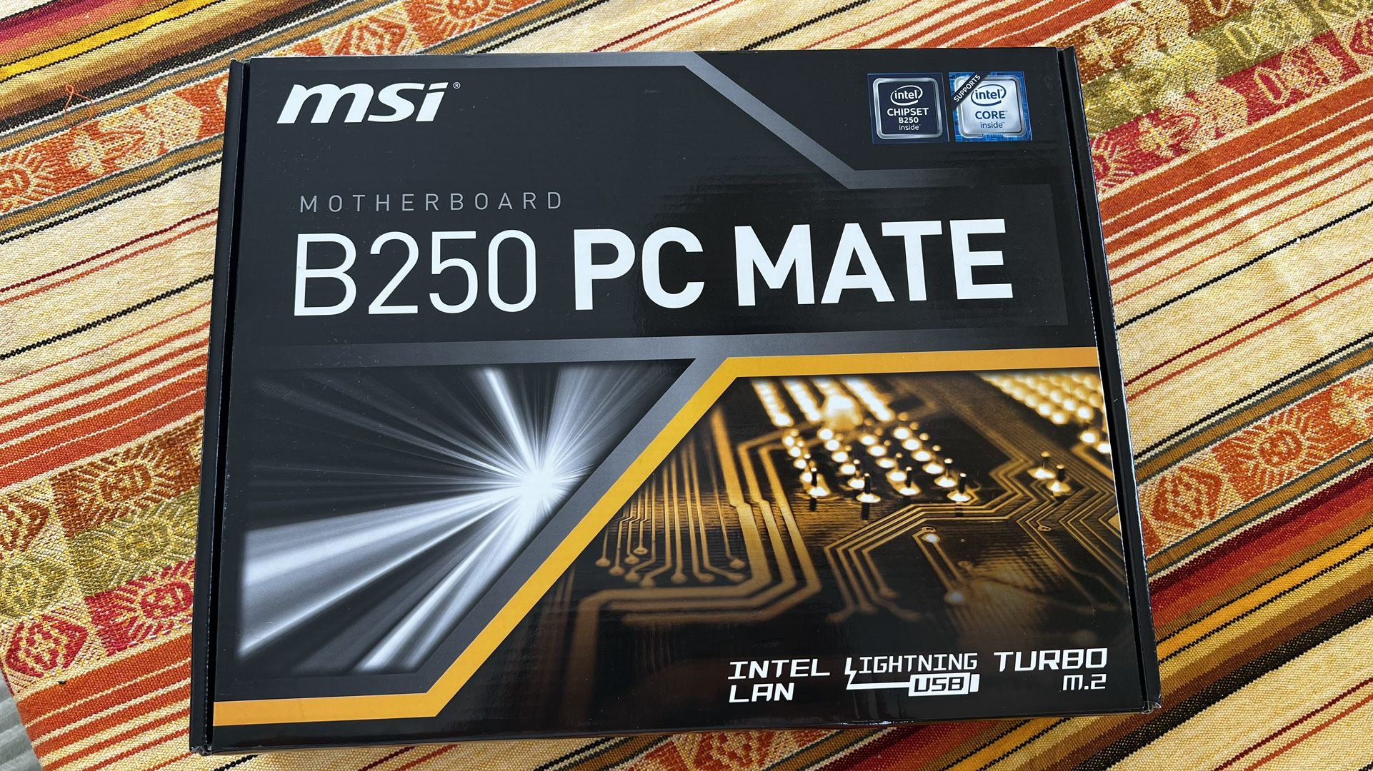 Motherboard B250 + I5 Intel CPU