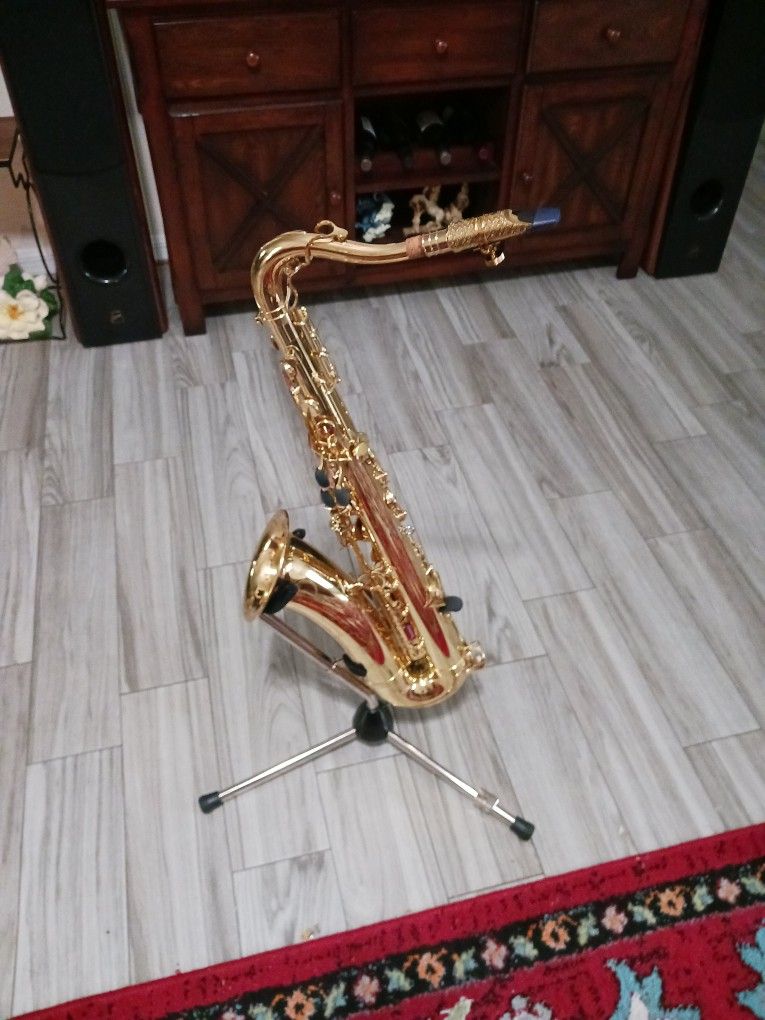 Yanagisawa Tenor Saxophone