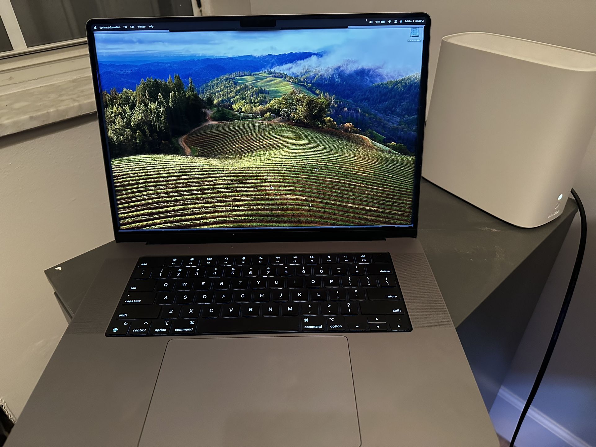 MacBook Pro 16 inch M1 Max 32gb Memory 1tb Storage