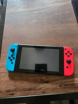 Nintendo Switch Bundle – Like New