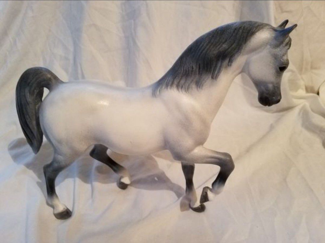 Mint Condition Custom Model Horse