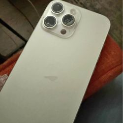 iPhone 16 Pro Max 256gb, Unlocked.