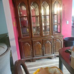 Free China Cabinet
