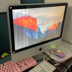 Apple Desktop Computers 