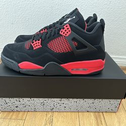 Jordan 4 Retro Red Thunder Sz 9.5 INHAND
