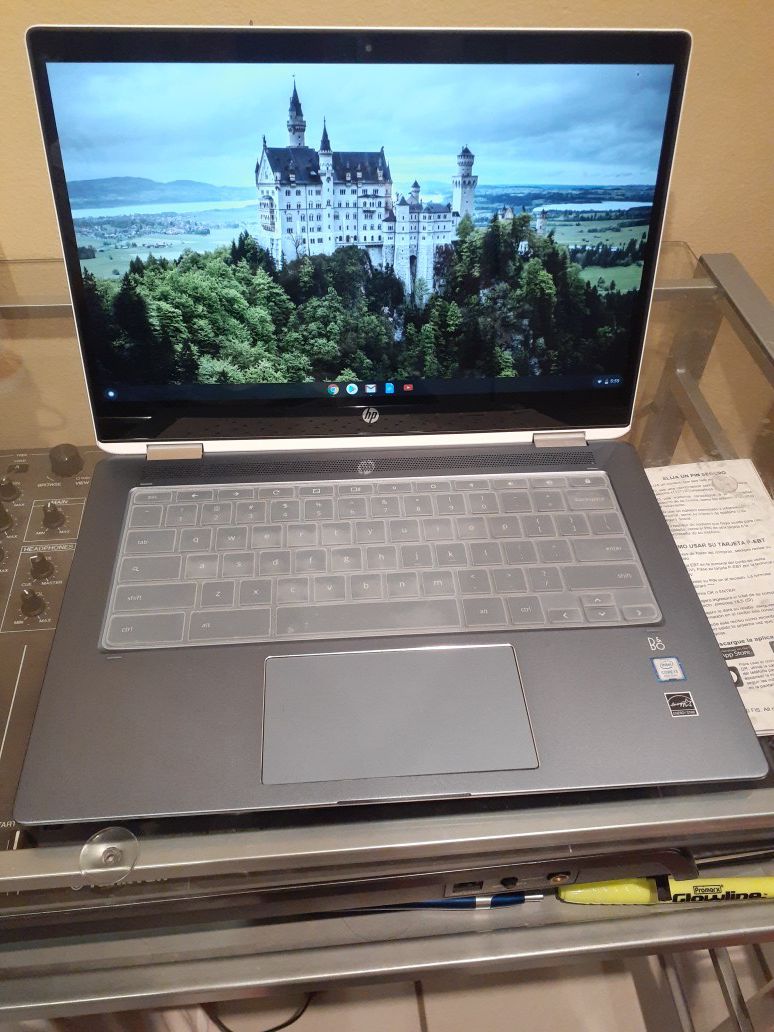 HP Chromebook Touch Screen in Great Condition