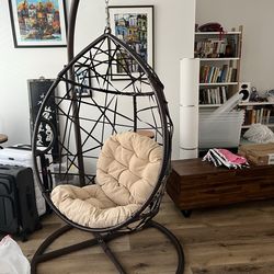 Having egg chair - Brown