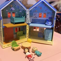 Cocomelon Family House 