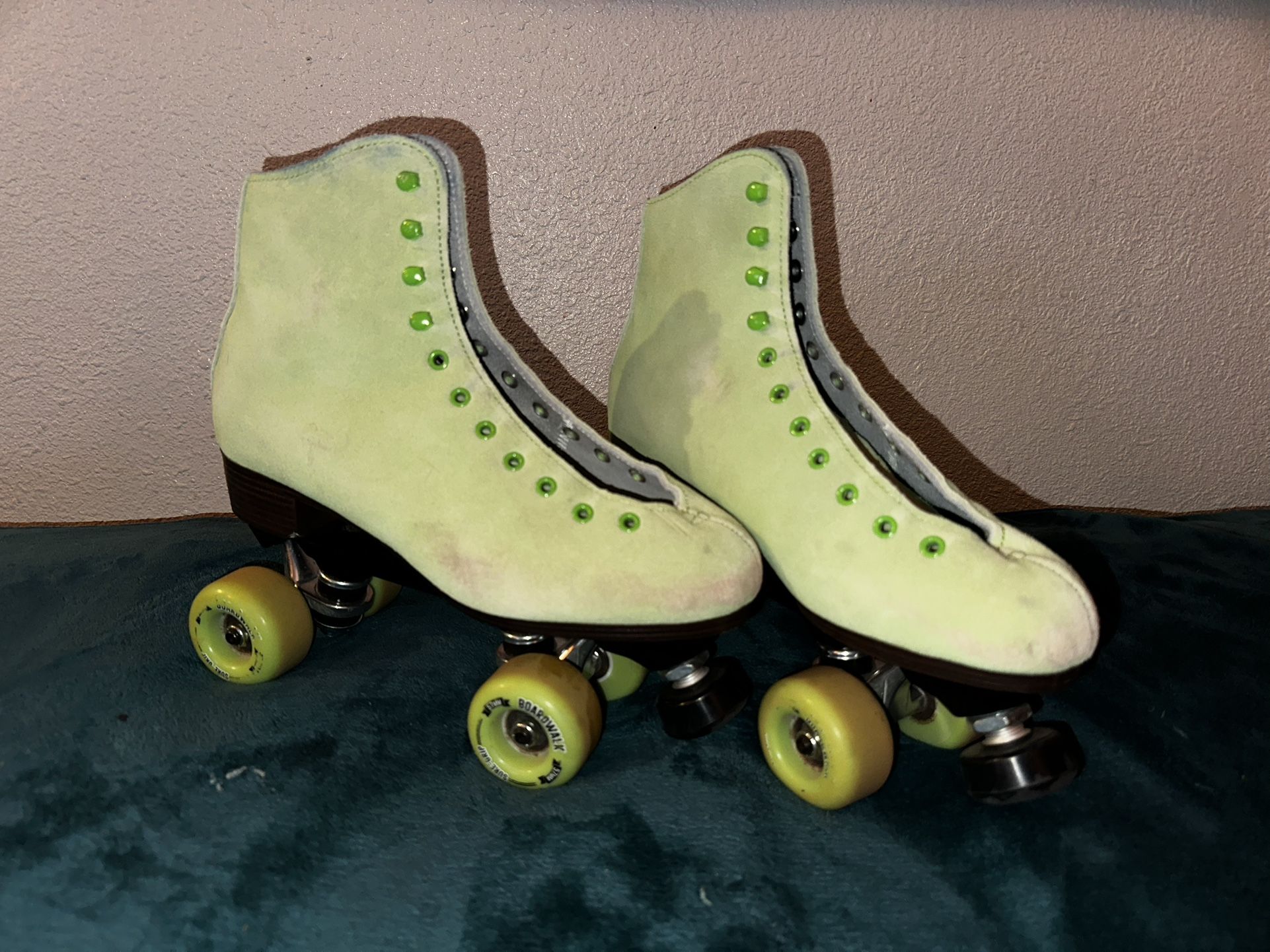 SureGrip Boardwalk Woman’s Rollerskates Green Size 9