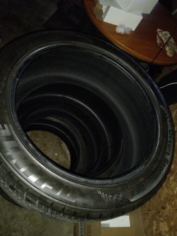 305 40R22 Delinte