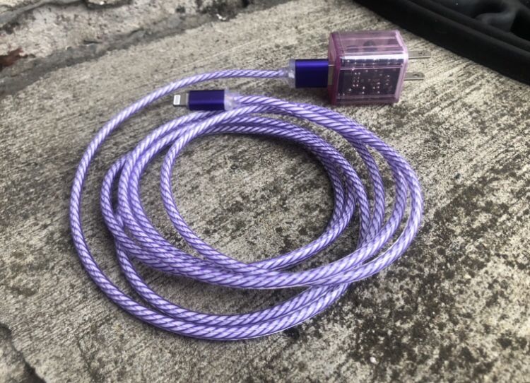 6 1/2-ft. LED Color-Changing iPhone Charging Cord (Purple)