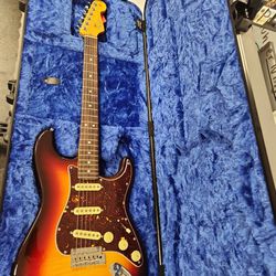2023 Fender Stratocaster - 70th Anniversary Comet Burst