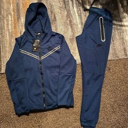 Blue Size Small Nike Sweatsuit 