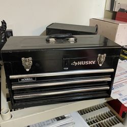 Husky Heavy Duty Tool Box