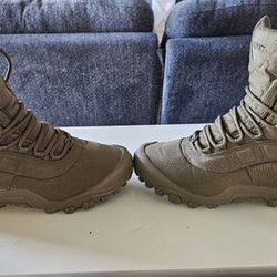 Mens Size 9.5 Thermoinsulated Work Boots